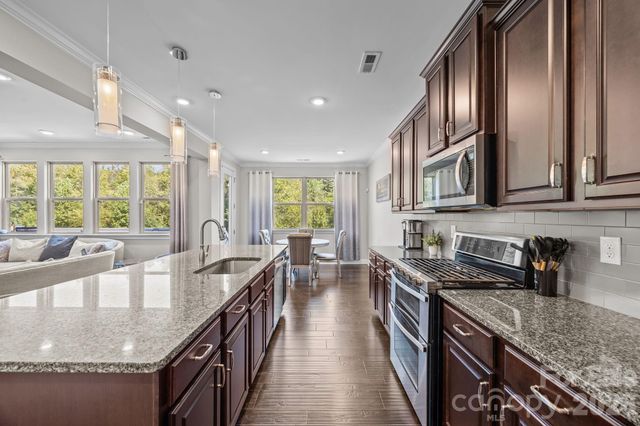 141 Rain Shadow Drive, Mooresville, NC 28115