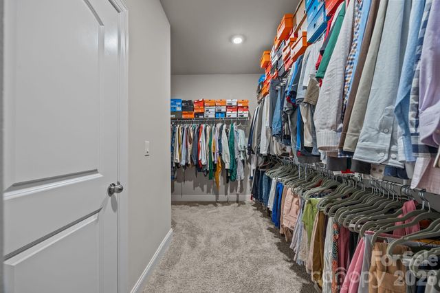141 Rain Shadow Drive, Mooresville, NC 28115