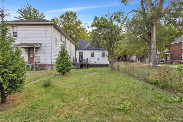 4450 Military Street, Detroit, MI 48210