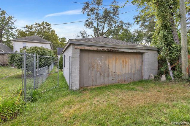 4450 Military Street, Detroit, MI 48210