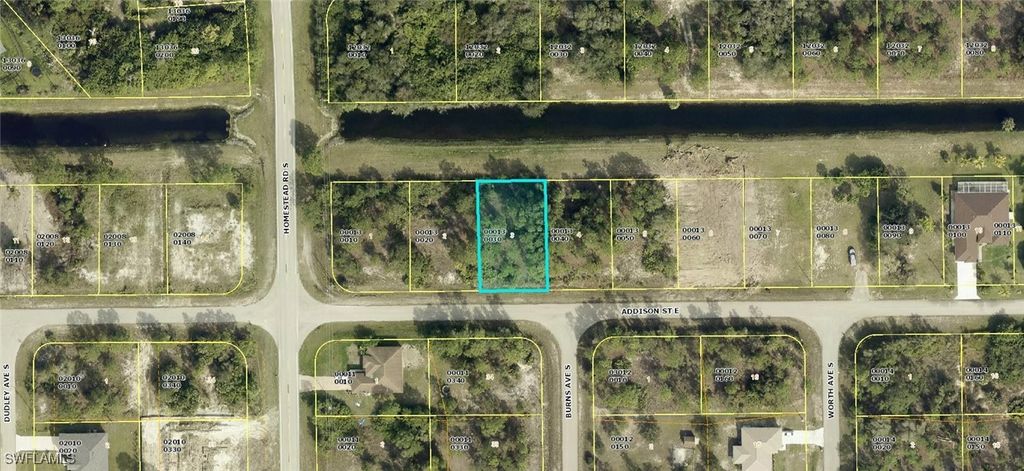 609 Addison ST E, Lehigh Acres, FL 33974