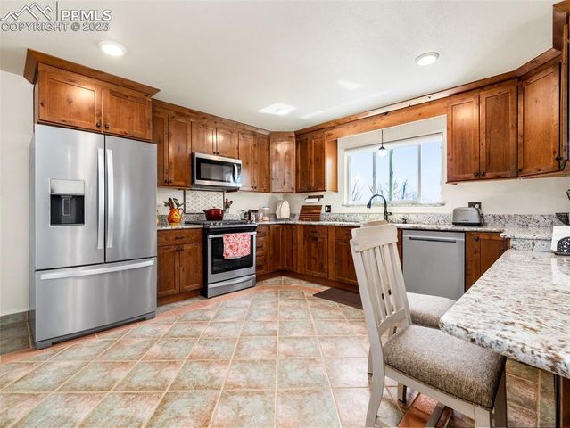 20 Robertson Road, Pueblo, CO 81001