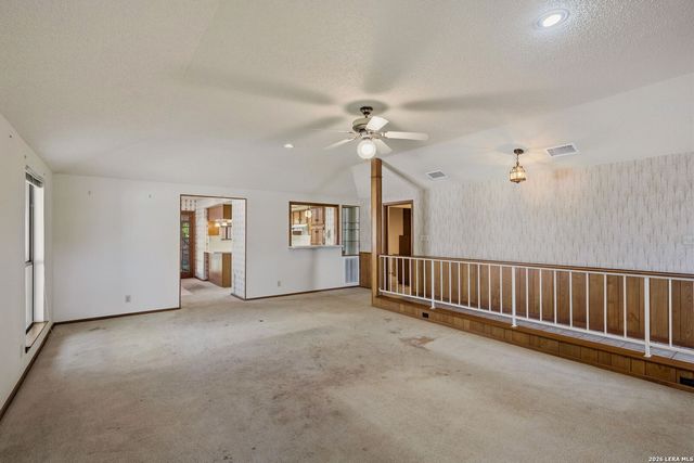 10866 Royal, San Antonio, TX 78239