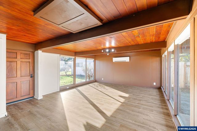 3025 Bailey Ln, Eugene, OR 97401