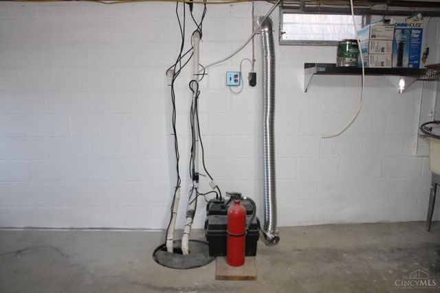 488 Adams Road, Hamilton Twp, OH 45140