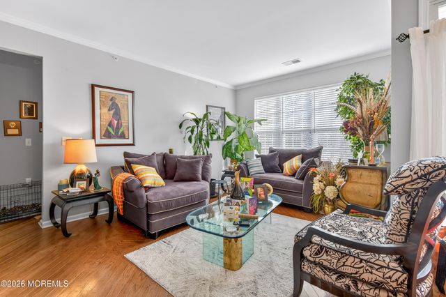 337 Sophee Lane, Lakewood, NJ 08701