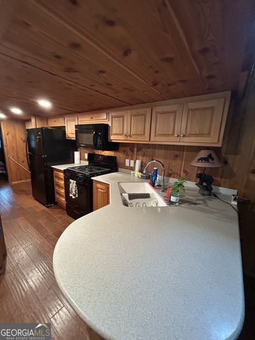 76 Stag Leap Drive, Cleveland, GA 30528
