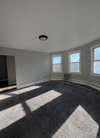 192 Shaw Street 2, New London, CT 06320