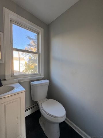 192 Shaw Street 2, New London, CT 06320