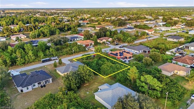 3729 15th ST W, Lehigh Acres, FL 33971