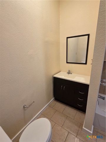 1214 S 11th Street, Temple, TX 76504