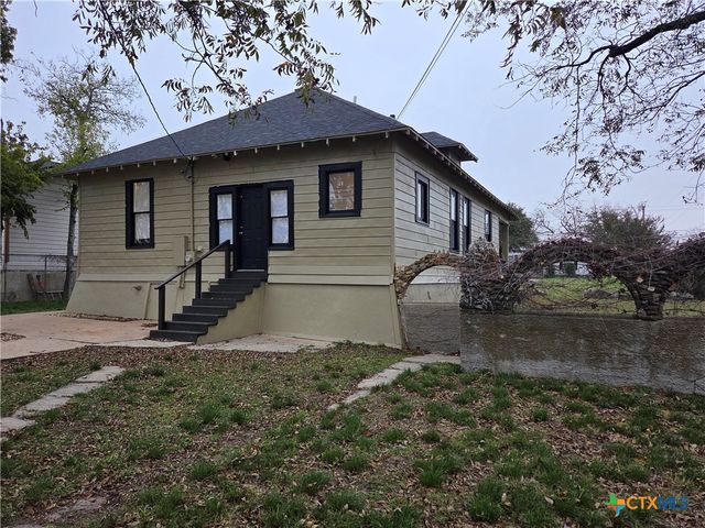 1214 S 11th Street, Temple, TX 76504