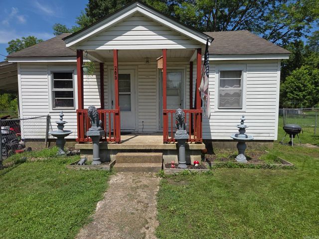 209 S Depot Main Street, Judsonia, AR 72081