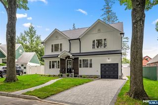1676 Irene Court, Teaneck, NJ 07666