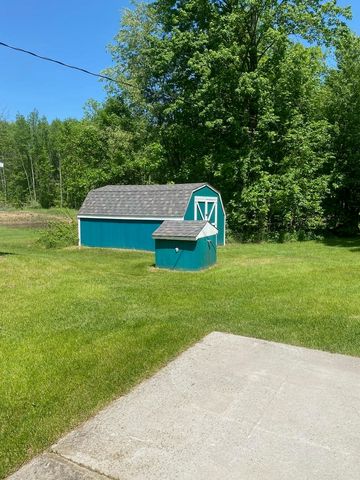 3302 W Dana Drive, Coleman, MI 48618