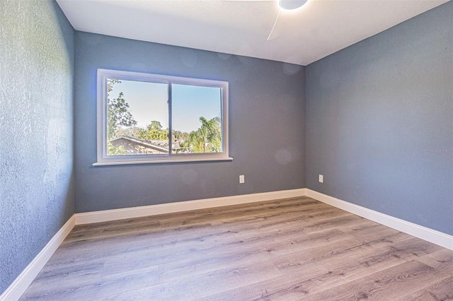 6379 CONNIEWOOD SQUARE, New Port Richey, FL 34653
