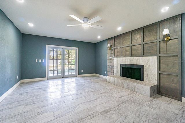 6379 CONNIEWOOD SQUARE, New Port Richey, FL 34653
