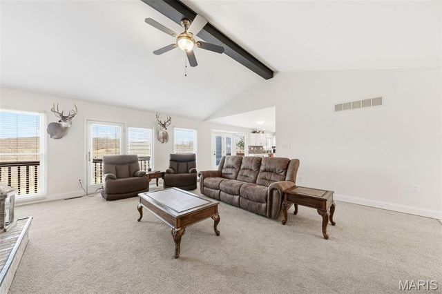 75 Morgans Way, Elsberry, MO 63343