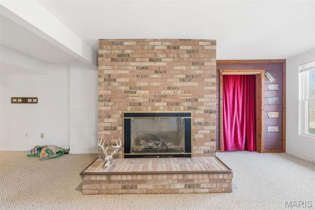 75 Morgans Way, Elsberry, MO 63343