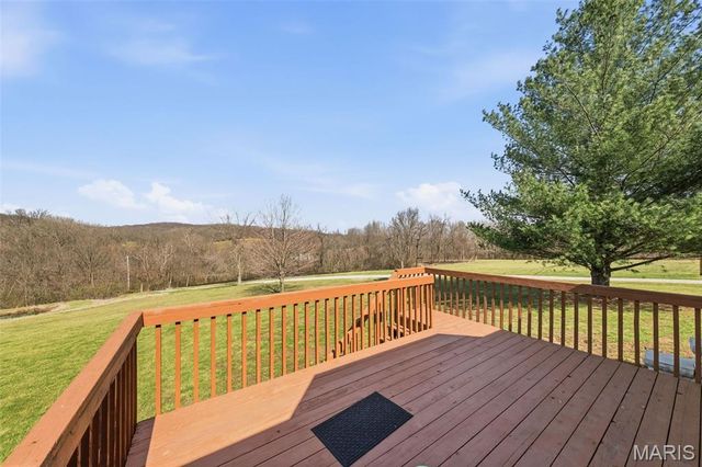 75 Morgans Way, Elsberry, MO 63343