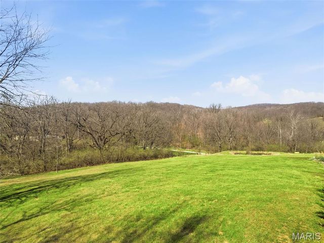 75 Morgans Way, Elsberry, MO 63343