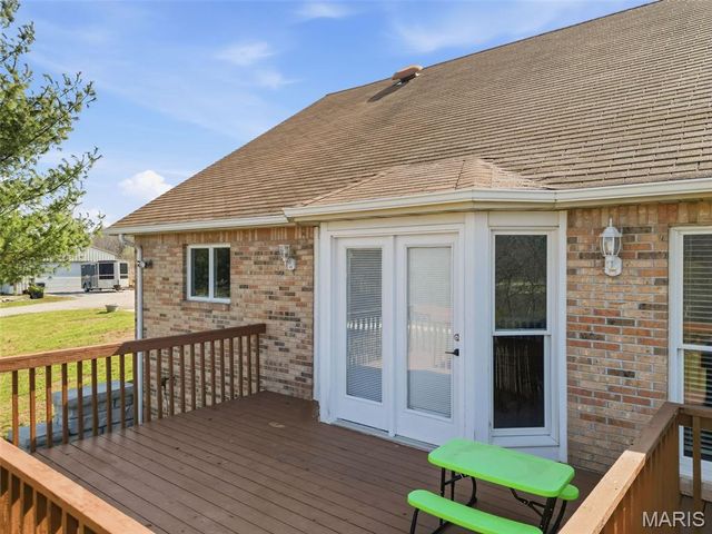 75 Morgans Way, Elsberry, MO 63343