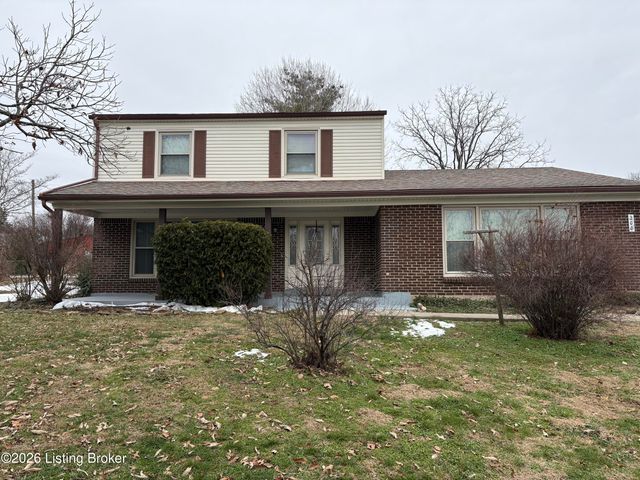 200 Castlerock Dr, Shepherdsville, KY 40165