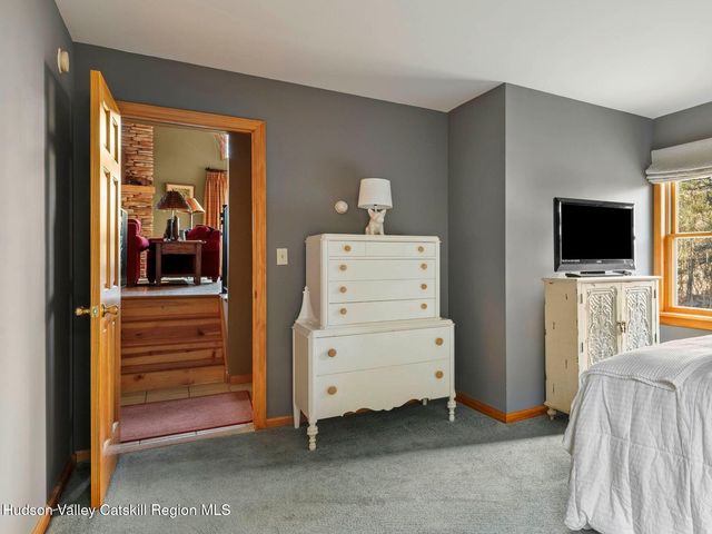 83 Lawrence Road, Jewett, NY 12444