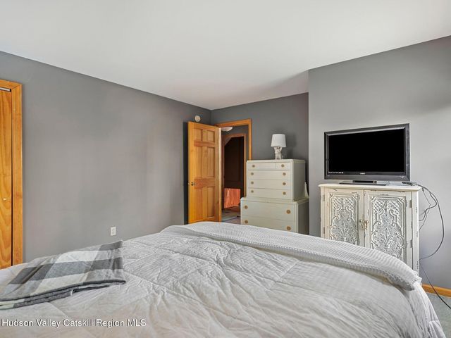 83 Lawrence Road, Jewett, NY 12444