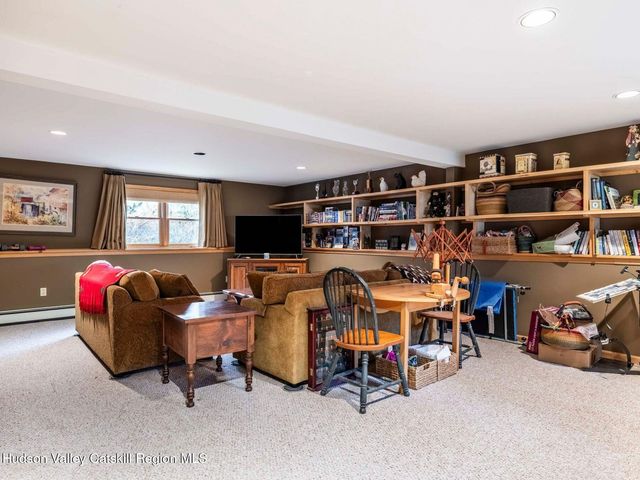 83 Lawrence Road, Jewett, NY 12444