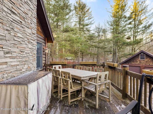 83 Lawrence Road, Jewett, NY 12444