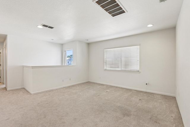 16796 English Country Trl, Lathrop, CA 95330