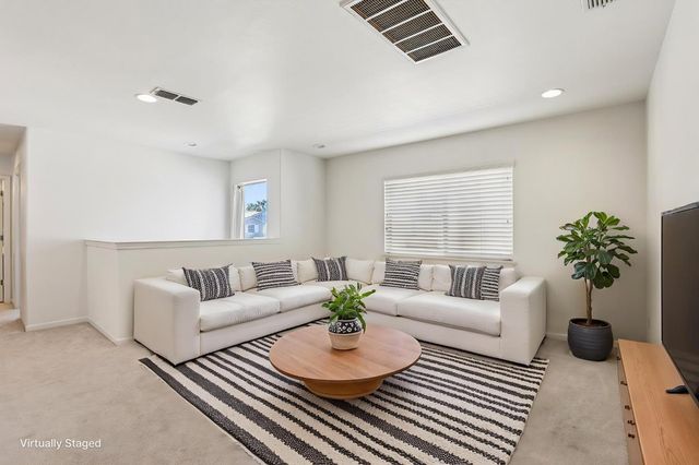 16796 English Country Trl, Lathrop, CA 95330