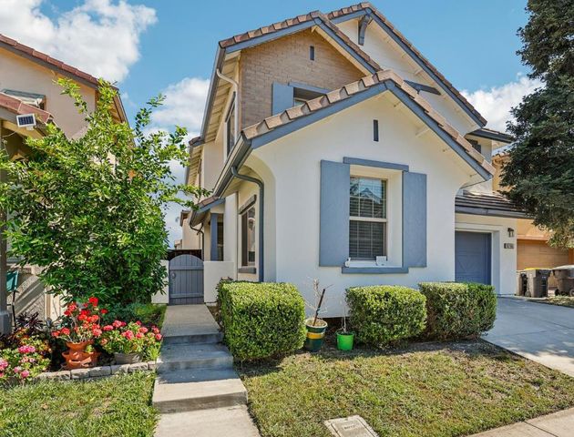 16796 English Country Trl, Lathrop, CA 95330