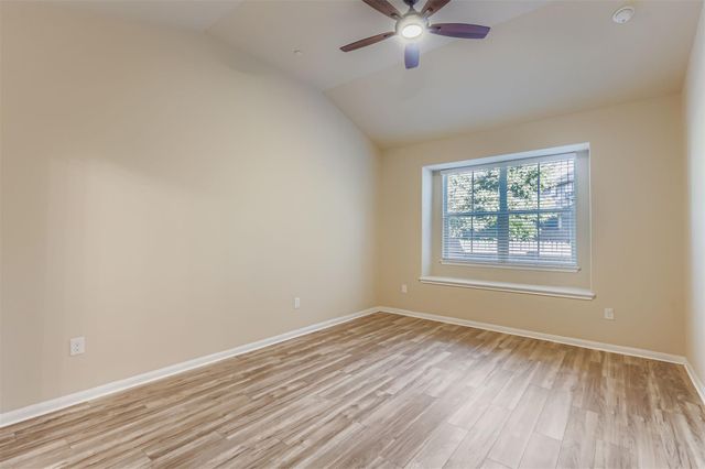 2880 Donnell DR 803, Round Rock, TX 78664