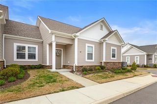 1009 Paragon Way # B, Suffolk, VA 23435