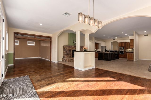 9537 W ELECTRA Lane, Peoria, AZ 85383