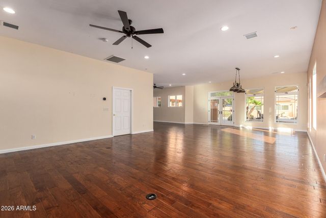 9537 W ELECTRA Lane, Peoria, AZ 85383