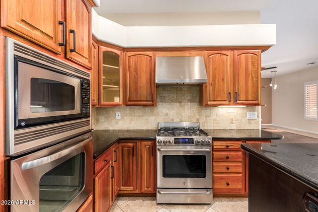 9537 W ELECTRA Lane, Peoria, AZ 85383