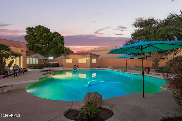 9537 W ELECTRA Lane, Peoria, AZ 85383