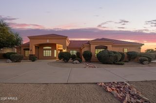 9537 W ELECTRA Lane, Peoria, AZ 85383