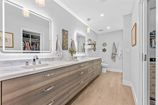 7425 SW 139th Ter, Palmetto Bay, FL 33158