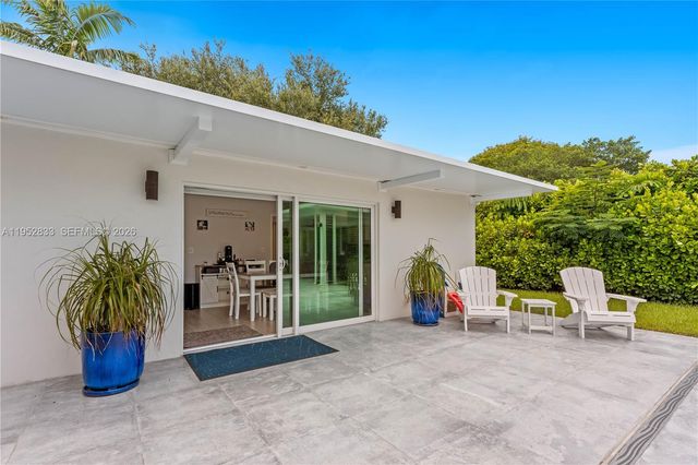 7425 SW 139th Ter, Palmetto Bay, FL 33158