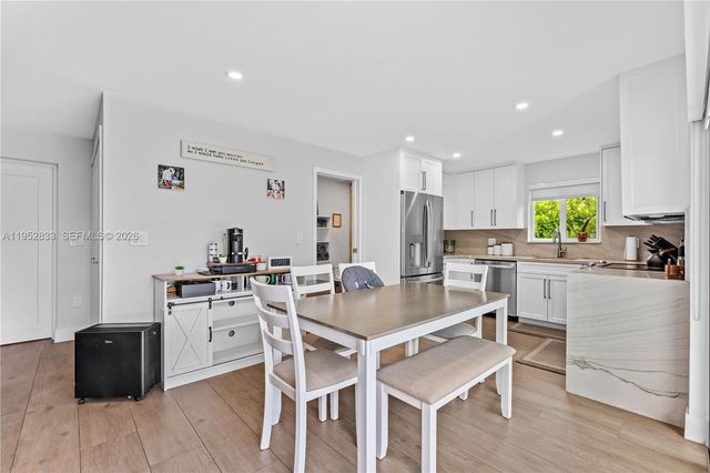 7425 SW 139th Ter, Palmetto Bay, FL 33158