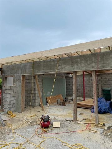 7425 SW 139th Ter, Palmetto Bay, FL 33158