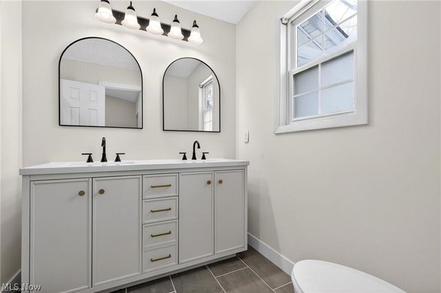 5980 Ryan Road, Medina, OH 44256