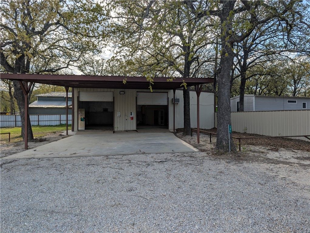 101 Cottontail Trail, Whitney, TX 76692