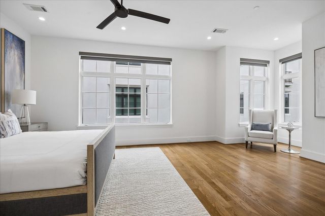 2326 Bissonnet Street, Houston, TX 77005