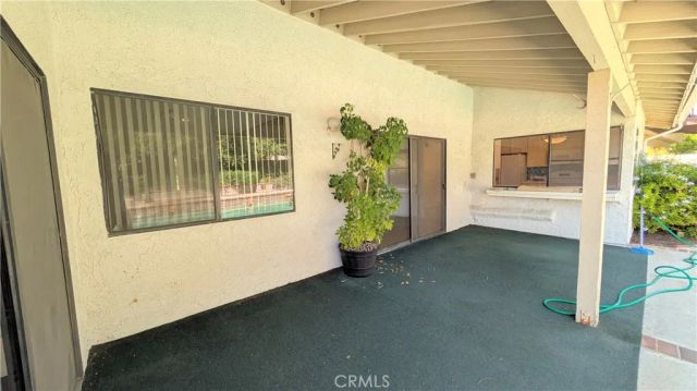 28859 Michelle Drive, Agoura Hills, CA 91301