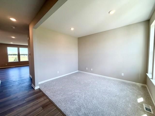 4633 Island Park Drive, Woodbury, MN 55129